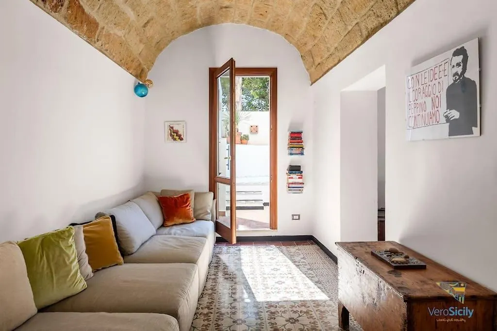 Verosicily Villa Damus Terrasini Italy